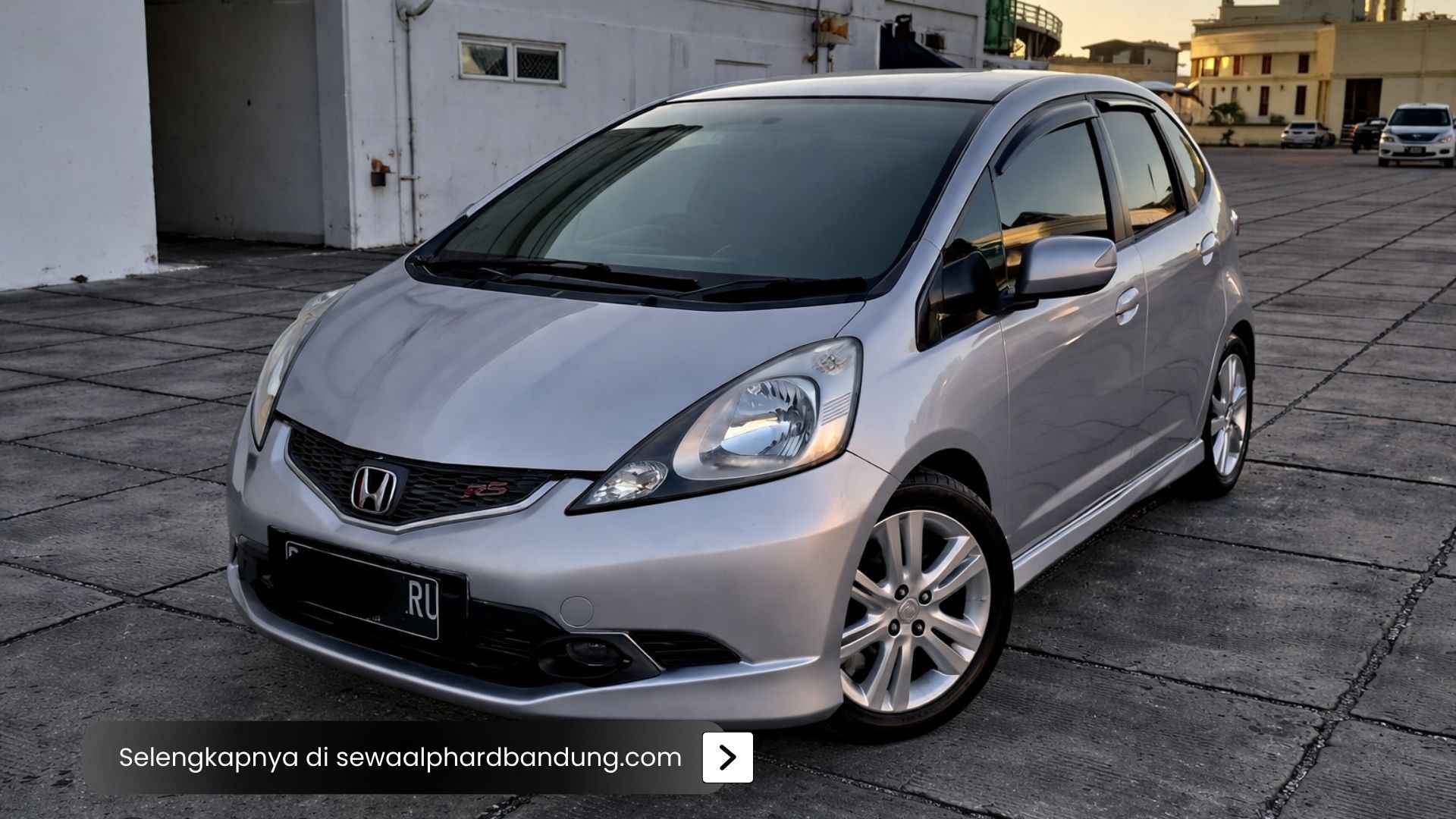 Perbandingan Jazz RS Vs Brio RS