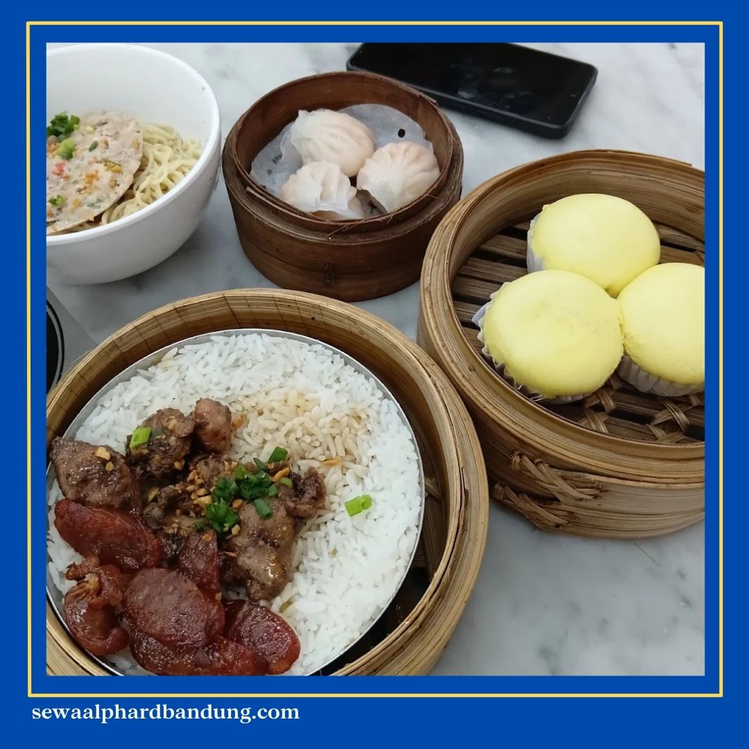 Tempat Kuliner di Bandung Yang Hits