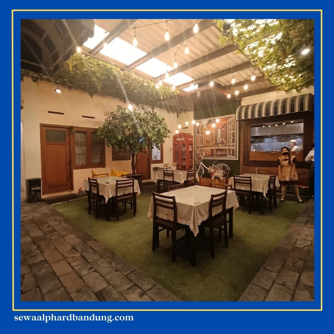 Tempat Makan Di Bandung yang Nyaman Ajak Orang Tua