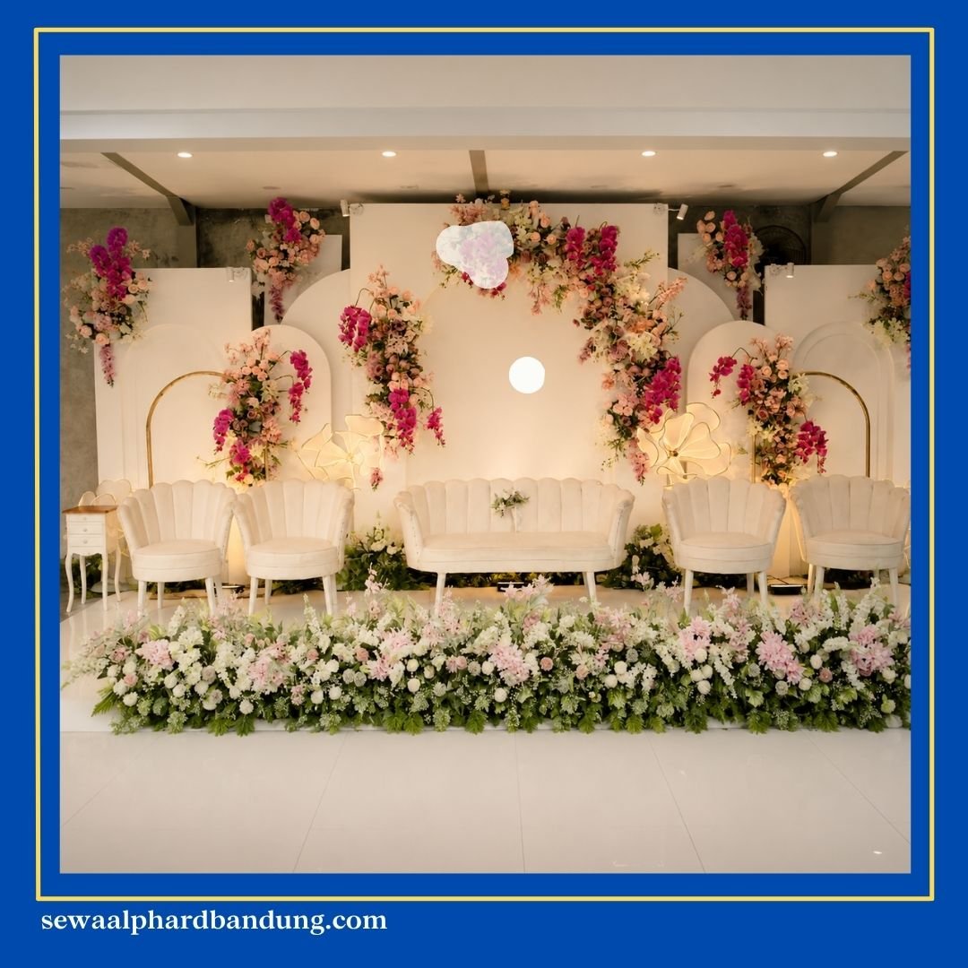 Cafe Intimate Wedding Bandung Murah